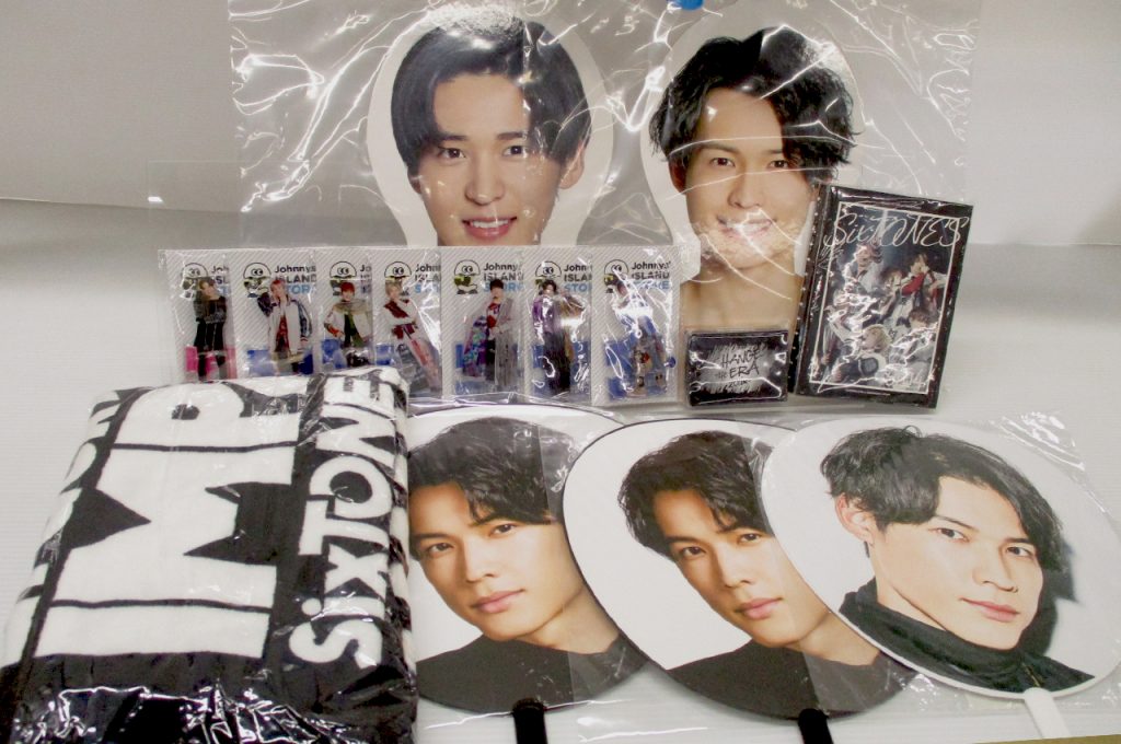 SixTONES（ストーンズ）グッズの買取 │ アイドルグッズ買取の推しトク 