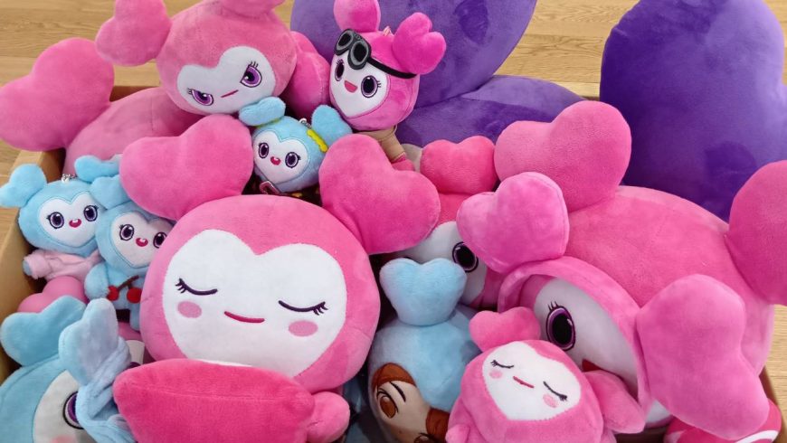 TWICE ラブリー ぬいぐるみ カチューシャ Dreamday TWICE ラブリー ぬいぐるみ カチューシャ Dreamday 商品詳細