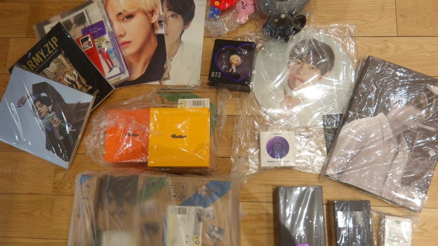 BTSの写真集やワイヤレスイヤホン等を買取 │ アイドルグッズ買取の