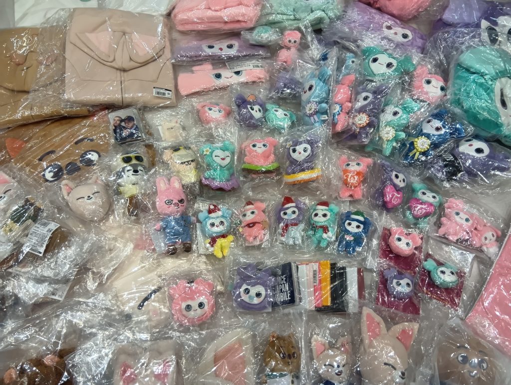 TWICE OFFICIAL SITE TWICE ツウィ ベイビー ツブリー ぬいぐるみ