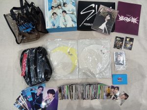 StrayKidsのトレカを400枚以上買取