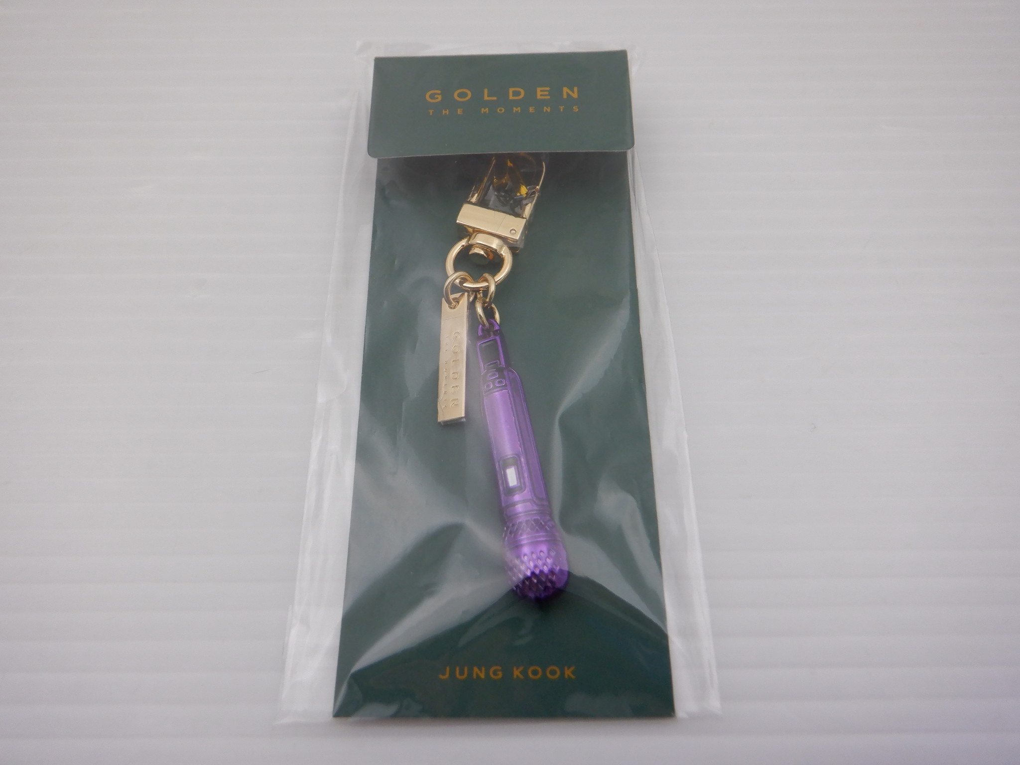 BTS JUNGKOOK GOLDEN MIC KEYRING