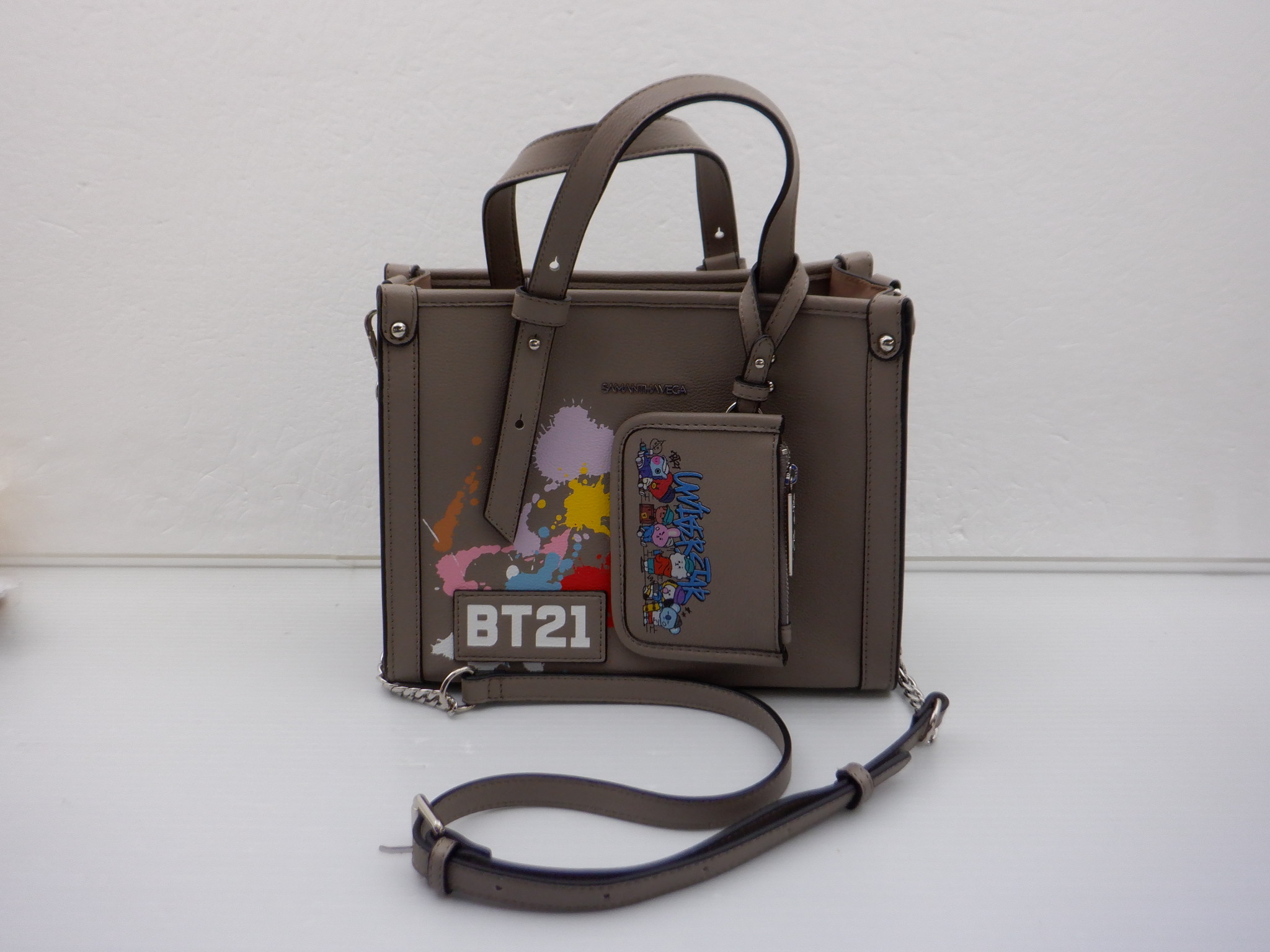 BTS バッグ SAMANTHAVEGA BT21 グレージュ ポーチ付きスクエアバッグ サマンサベガ