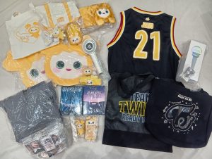 TWICEグッズたくさん、ジブリーをメインに9,291円で買取