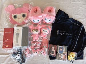 TWICE MOMOのモブリーメインにヨジャグルグッズを4,164円で買取