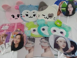 JYP所属ヨジャグルの各種うちわなど6,739円で買取