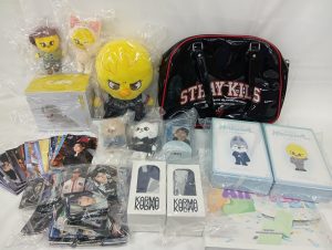 スキズのツアーグッズや大量トレカを11,467円で買取