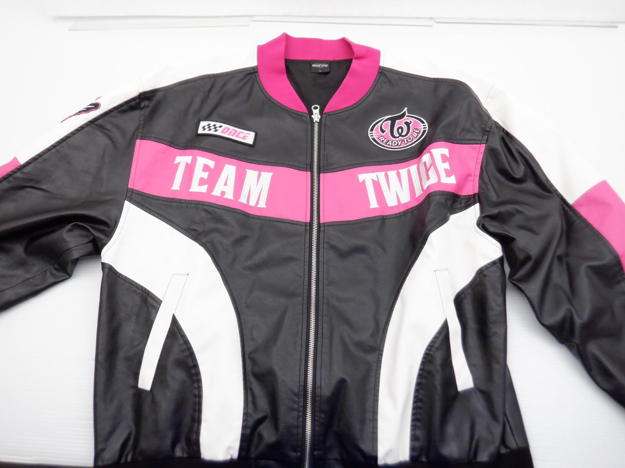 TWICE 5TH WORLD TOUR READY TO BE IN JAPAN スタジャン Lサイズ スタジャン ジャケット