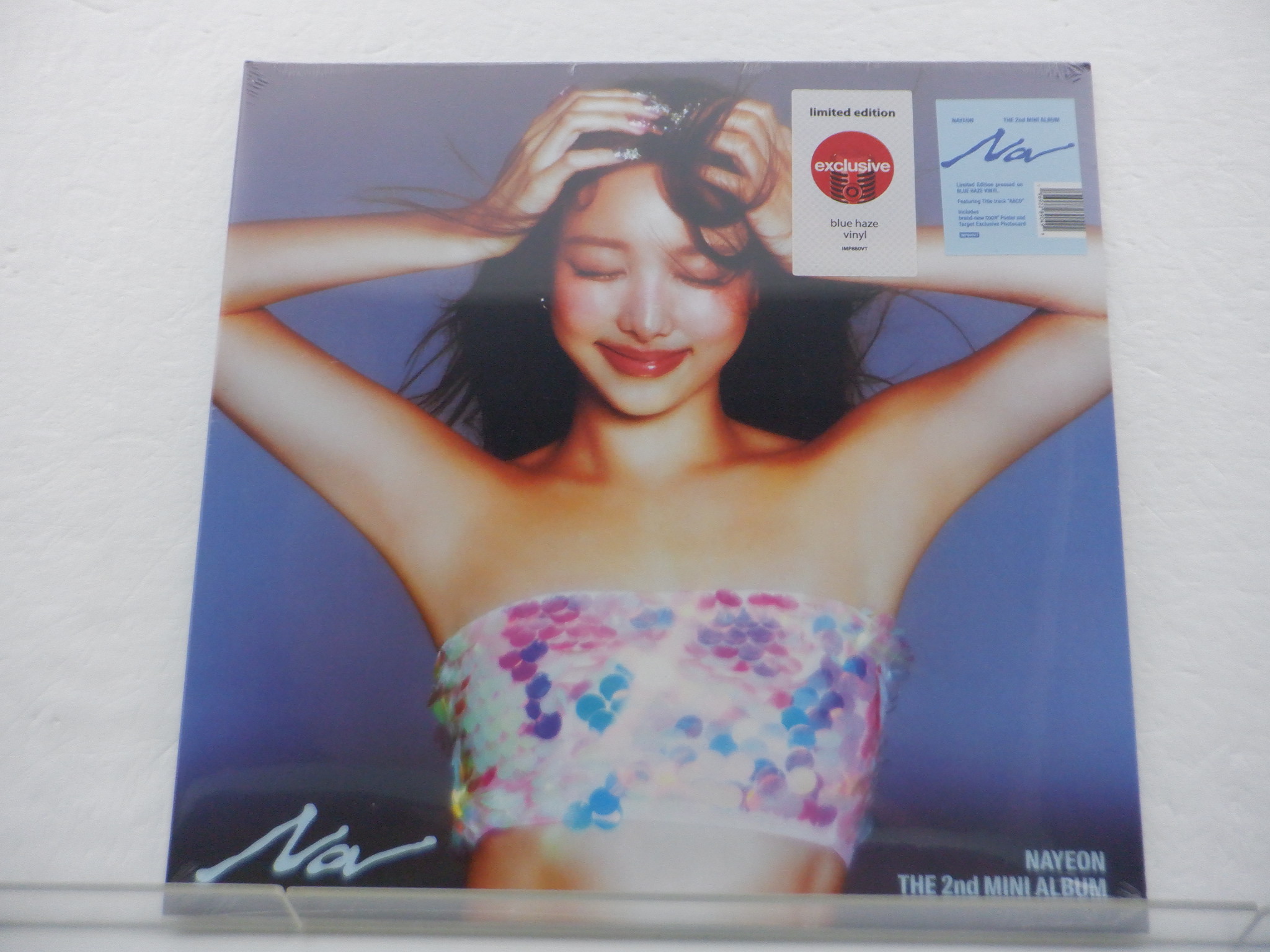 アメリカ Target限定 TWICE NAYEON レコード THE 2nd MINI ALBUM Na BLUE HAZE VINYL ナヨン 未開封