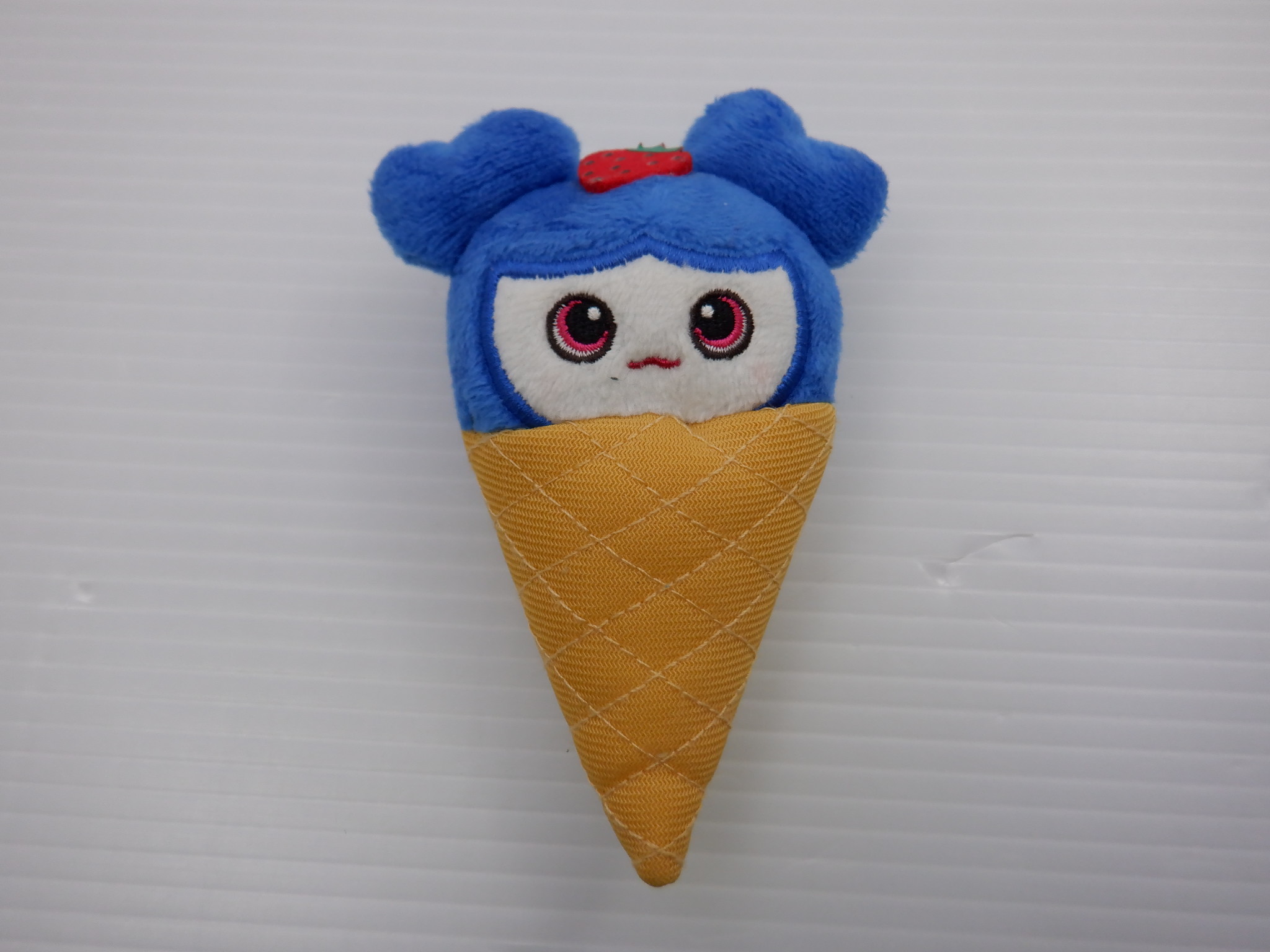 TWICE TZUYU BABY LOVELYS アイスぬいぐるみバッチ TZUVELY ツウィ ツブリー